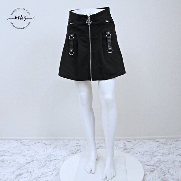 Killstar Killer Blaire B*tch Mini Mini Skirt Black Silver Women S - Picture 4 of 14